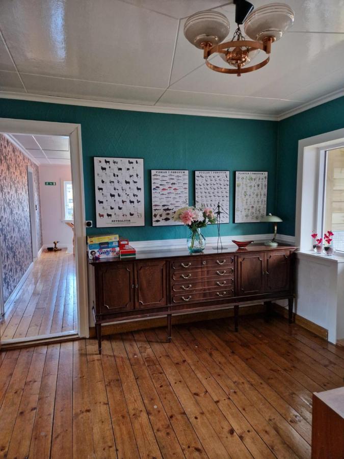 Guesthouse Hugo Сёрвагур Экстерьер фото
